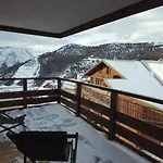 Parentheses A12 By Avecoeur * Huez